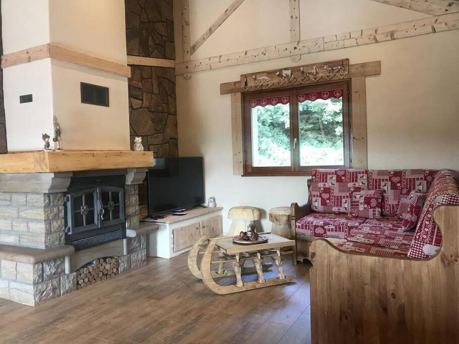 Chalet Spa Le Diamant Nathalie Mn La Rouge La Bresse Luaran gambar